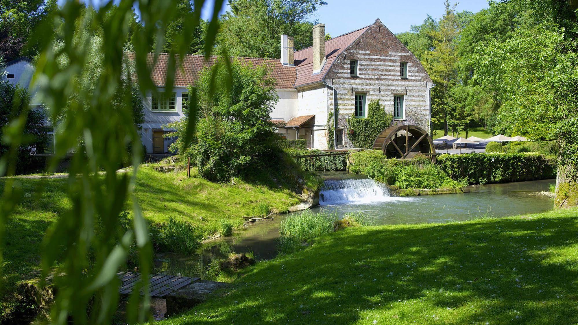 מלון Lumbres Moulin De Mombreux מראה חיצוני תמונה